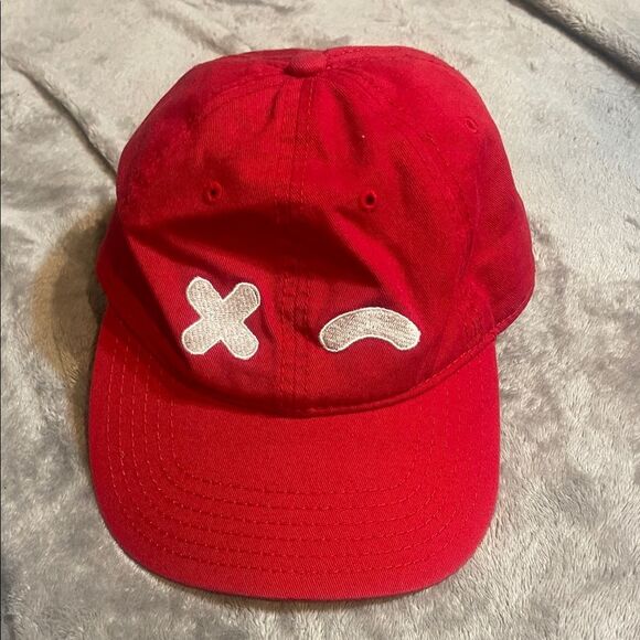 Other - Red wink, baseball hat